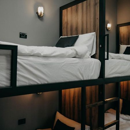 The Maze Hostel Tirana Zewnętrze zdjęcie