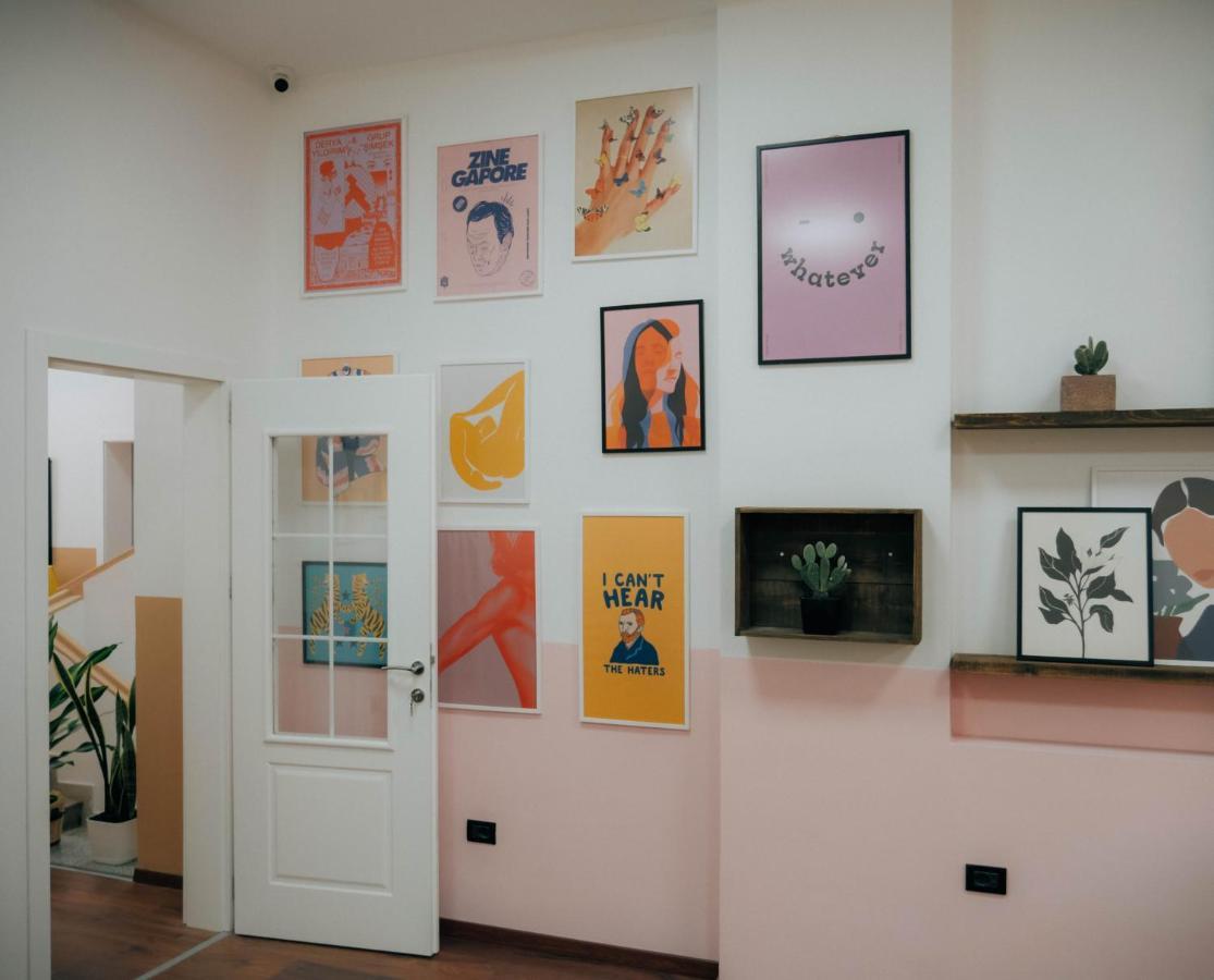 The Maze Hostel Tirana Zewnętrze zdjęcie